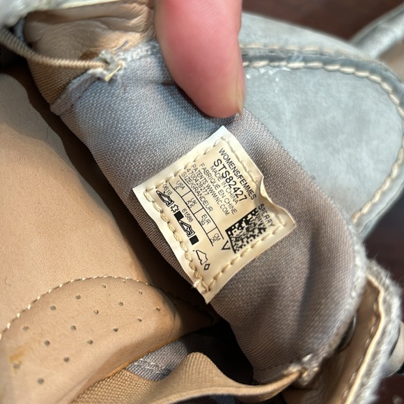 Gray Sperry Top Siders Women’s Size: 8 - Picture 5 of 6